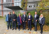 Gruppenfoto der Delegationen von EKHN und HLNUG